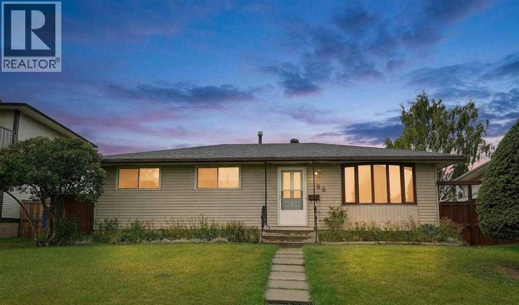 56 Penbrooke Place SE, Calgary, AB, T2A 3T9