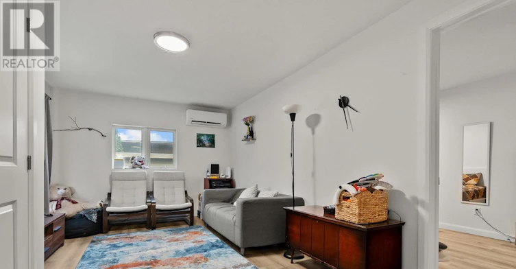 692 Claude Street, Ottawa, ON, K1K 2S2 - 13