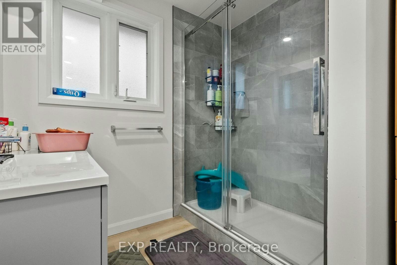 692 Claude Street, Ottawa, ON, K1K 2S2 - 11