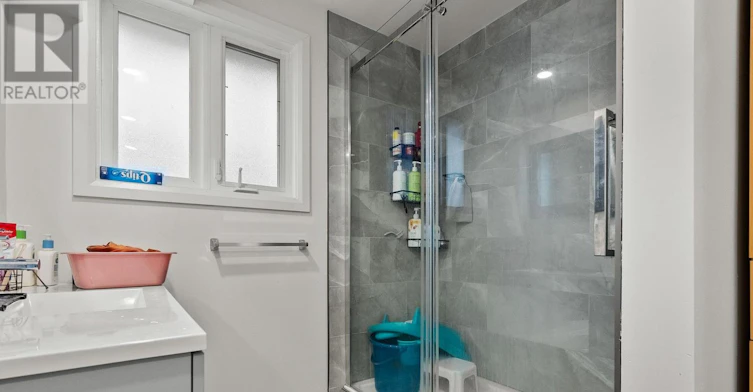 692 Claude Street, Ottawa, ON, K1K 2S2 - 11