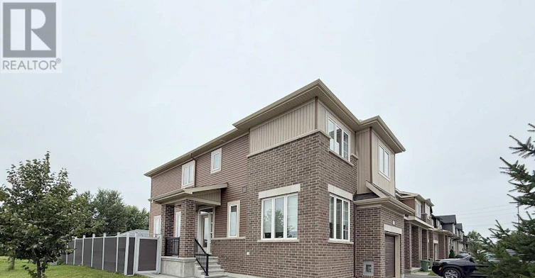 570 Clemency Crescent, Ottawa, ON, K2J 6R8 - 2