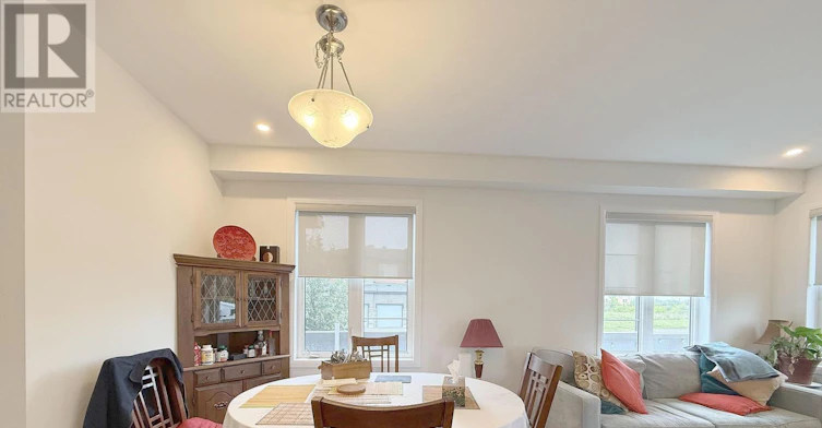 570 Clemency Crescent, Ottawa, ON, K2J 6R8 - 8
