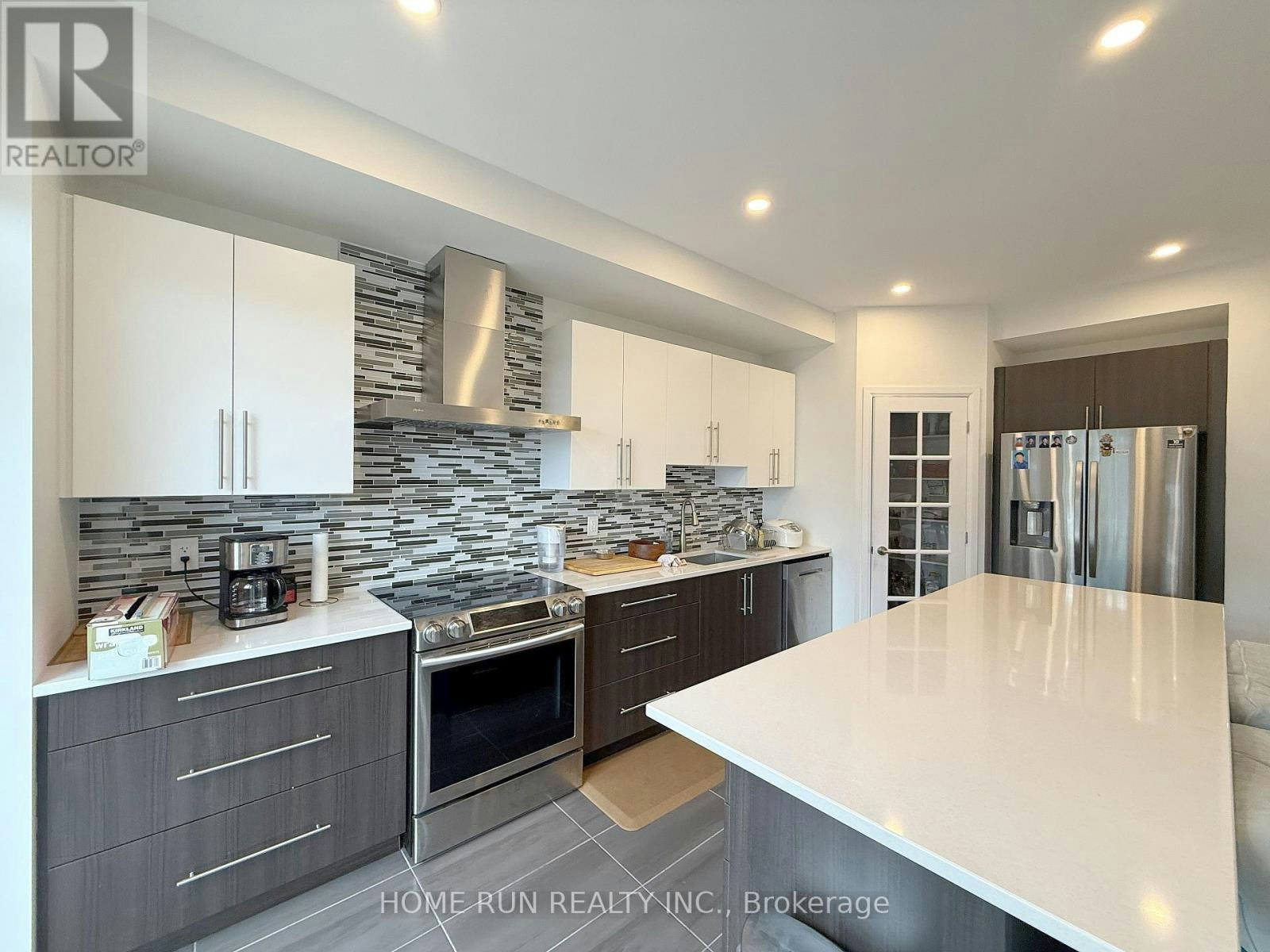 570 Clemency Crescent, Ottawa, ON, K2J 6R8 - 6