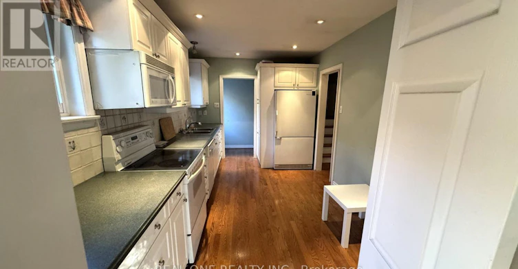 35 Corning Road, Toronto, ON, M2J 2L6 - 29