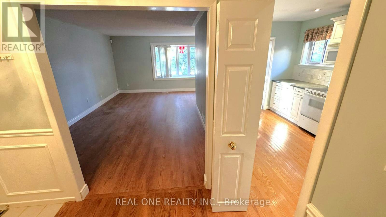 35 Corning Road, Toronto, ON, M2J 2L6 - 38