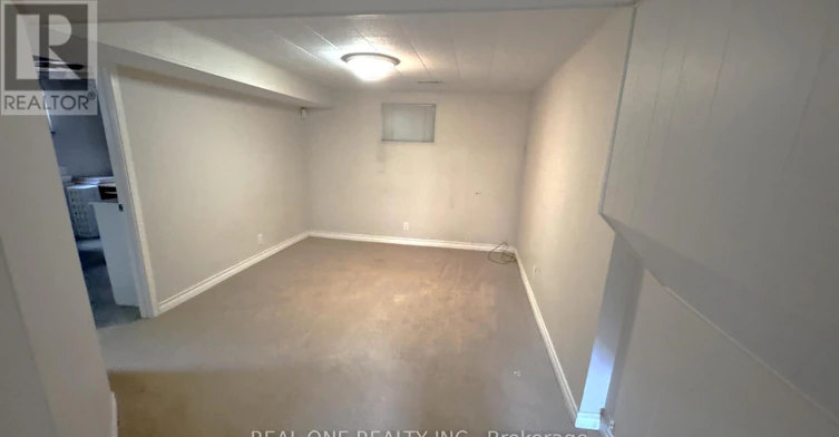 35 Corning Road, Toronto, ON, M2J 2L6 - 31