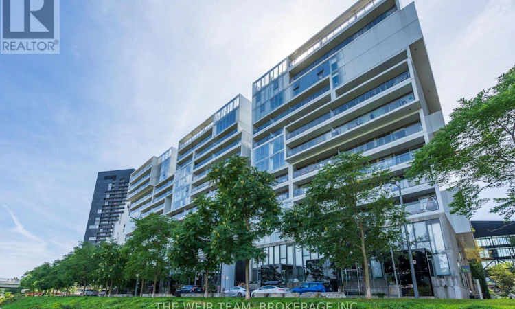 32 Trolley Crescent