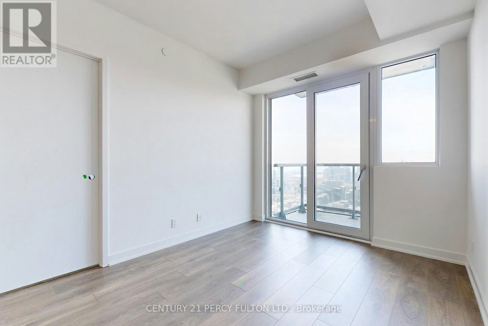 4712-108 Peter Street, Toronto, ON, M5V 0W2 - 5