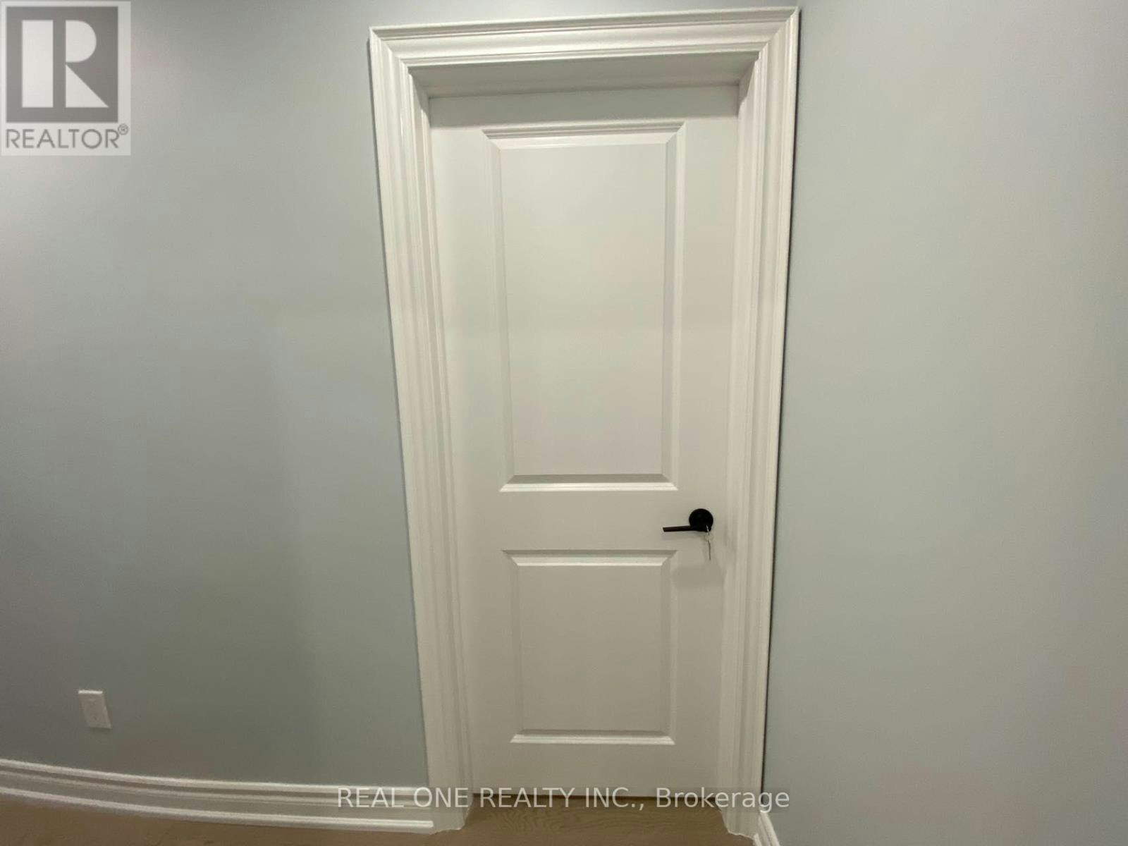 ROOM U1-1186 Shadeland Drive, Mississauga, ON, L5C 1P4 - 12