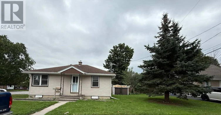 230 Marilyn Avenue, Greater Napanee, ON, K7R 2L4 - 2