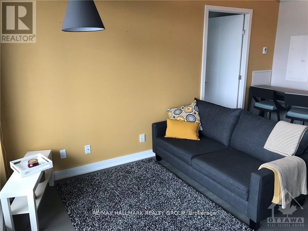 616-203 Catherine Street, Ottawa, ON, K2P 1C3 - 4
