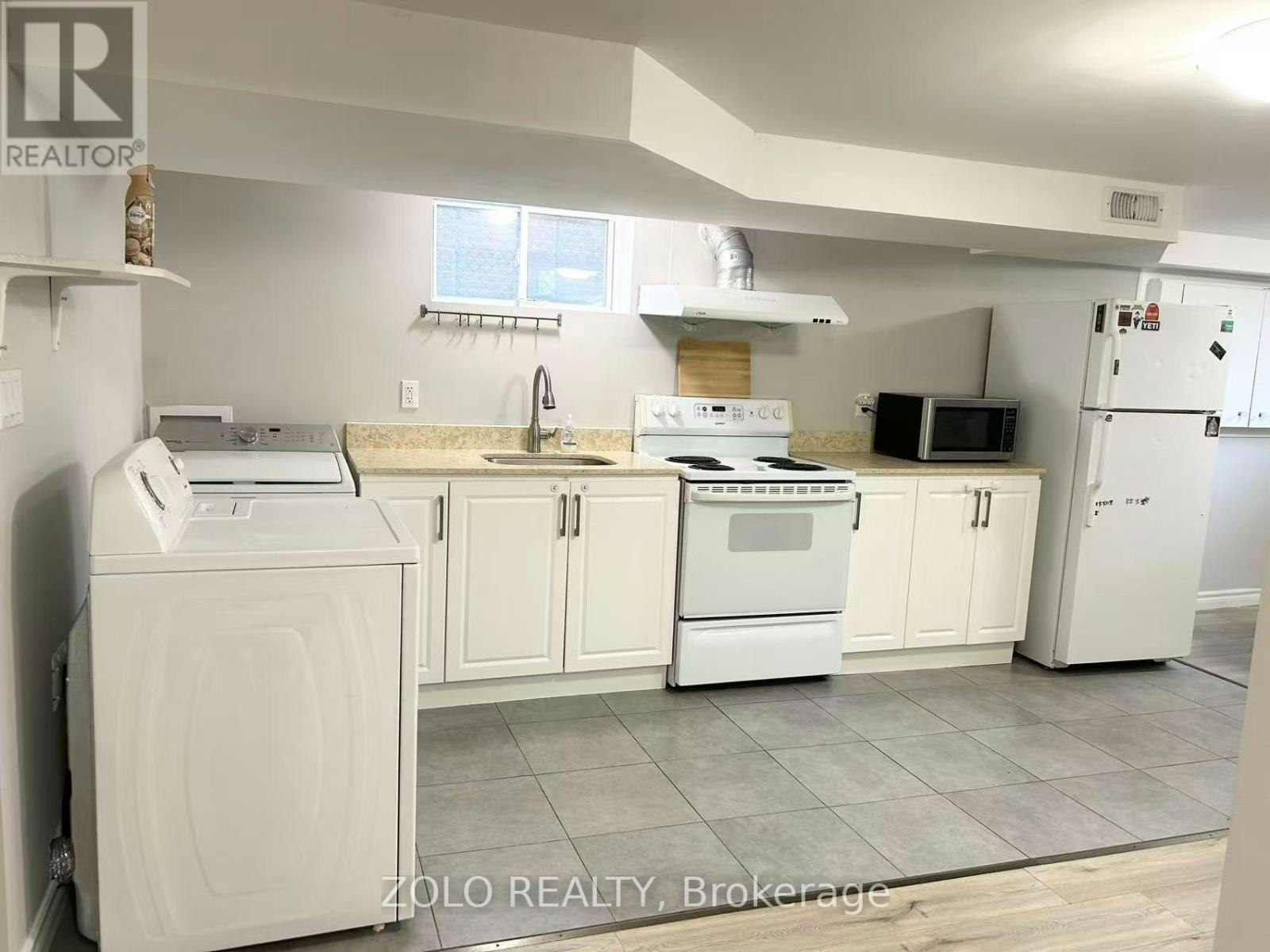 157 Hillcrest Drive, Whitby, ON, L1N 3C3 - 3