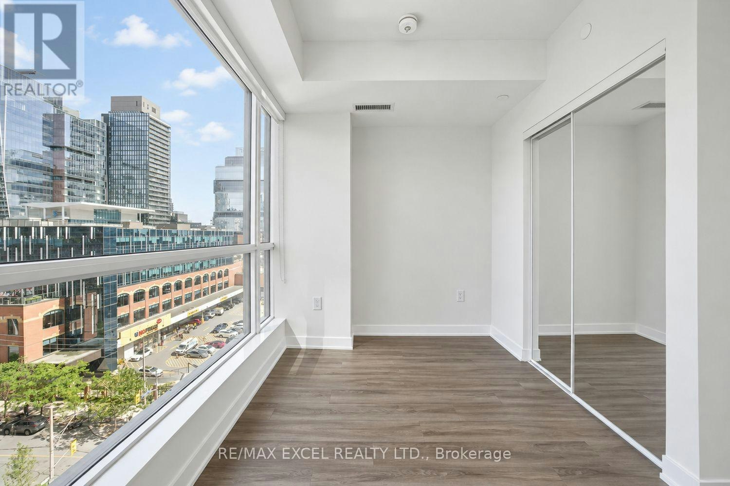 801 E-70 Princess Street, Toronto, ON, M5A 0X6 - 5