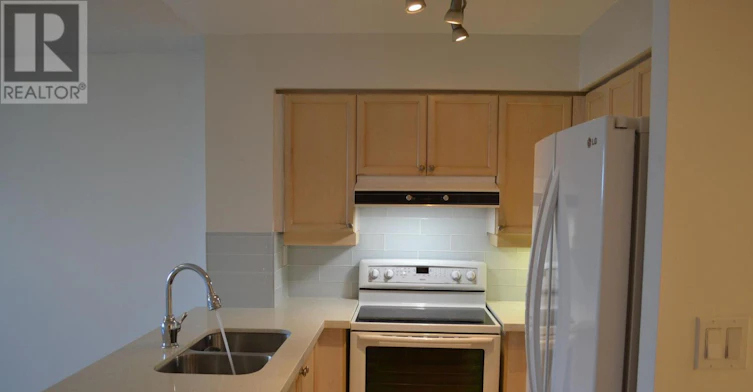610-1 Rean Drive, Toronto, ON, M2K 1H1 - 10
