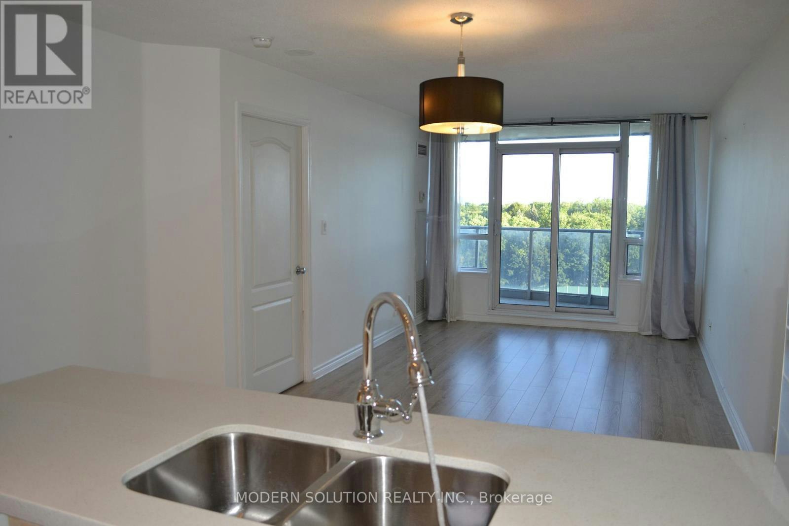 610-1 Rean Drive, Toronto, ON, M2K 1H1 - 12