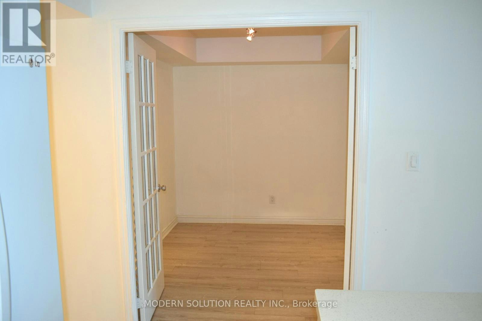 610-1 Rean Drive, Toronto, ON, M2K 1H1 - 16