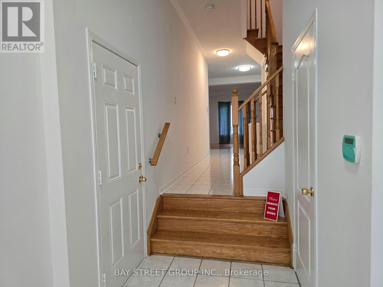 88 Dairy Drive, Toronto, ON, M1L 0E9 - 2