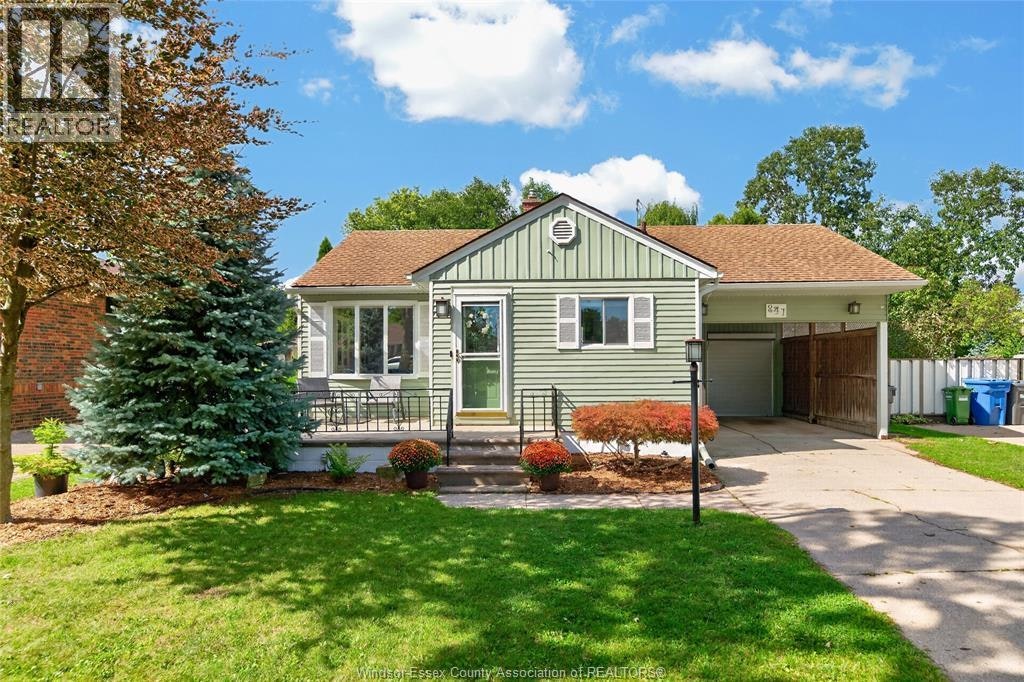 841 Rossini Boulevard, Windsor, ON, N8Y 2Z2