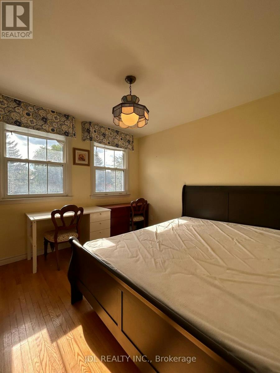 ONE Bedroom Main Floor 3 Butterfield Dr Drive, Toronto, ON, M3A 2L9 - 7
