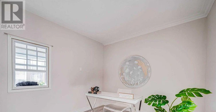 47 Greyhound Drive, Toronto, ON, M2H 1K2 - 11