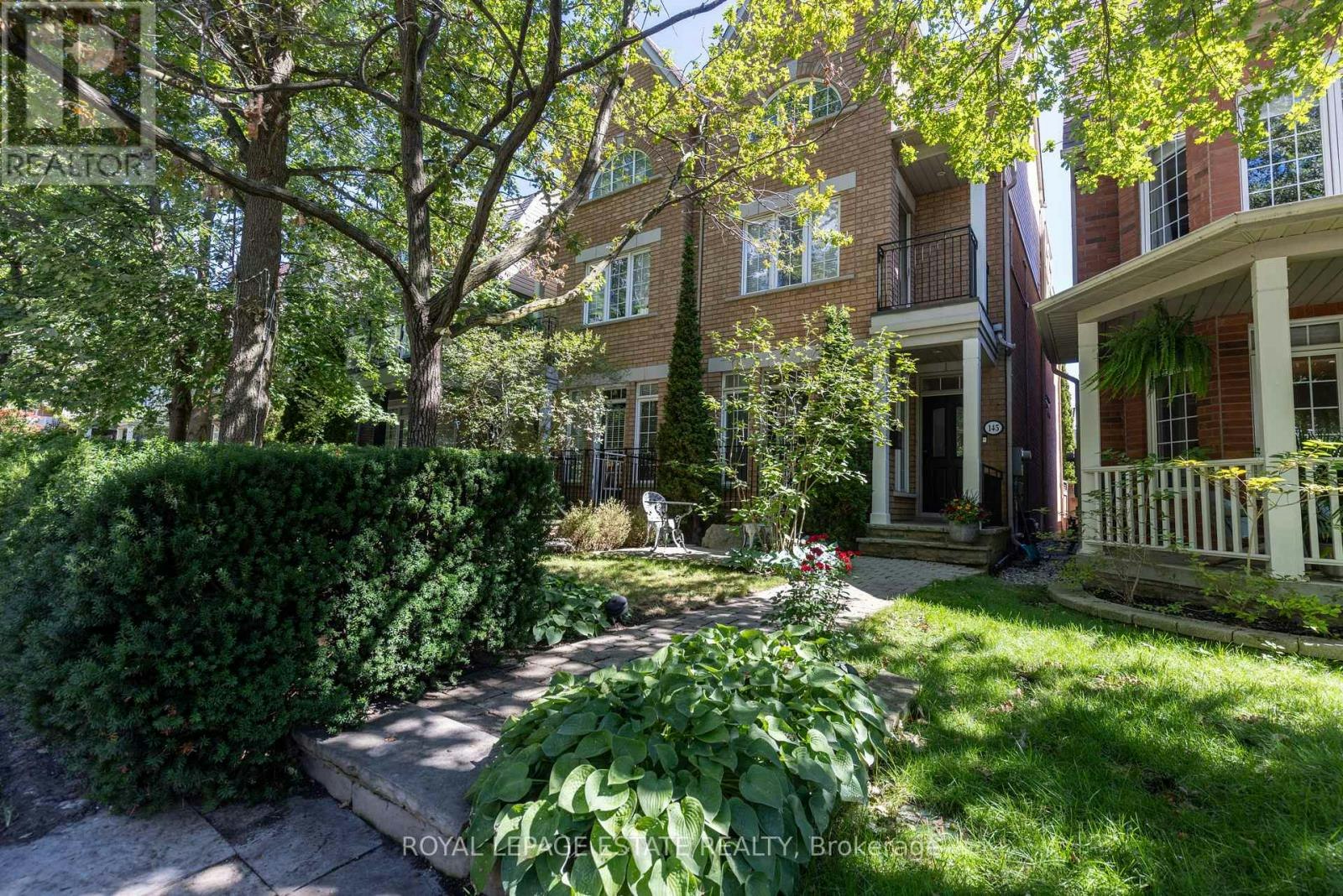 145 Boardwalk Drive, Toronto, ON, M4L 3X9