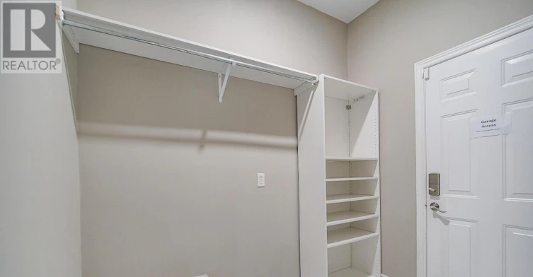 36 Newbridge Avenue, Richmond Hill, ON, L4E 3Z9 - 8