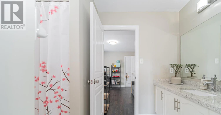 36 Newbridge Avenue, Richmond Hill, ON, L4E 3Z9 - 15