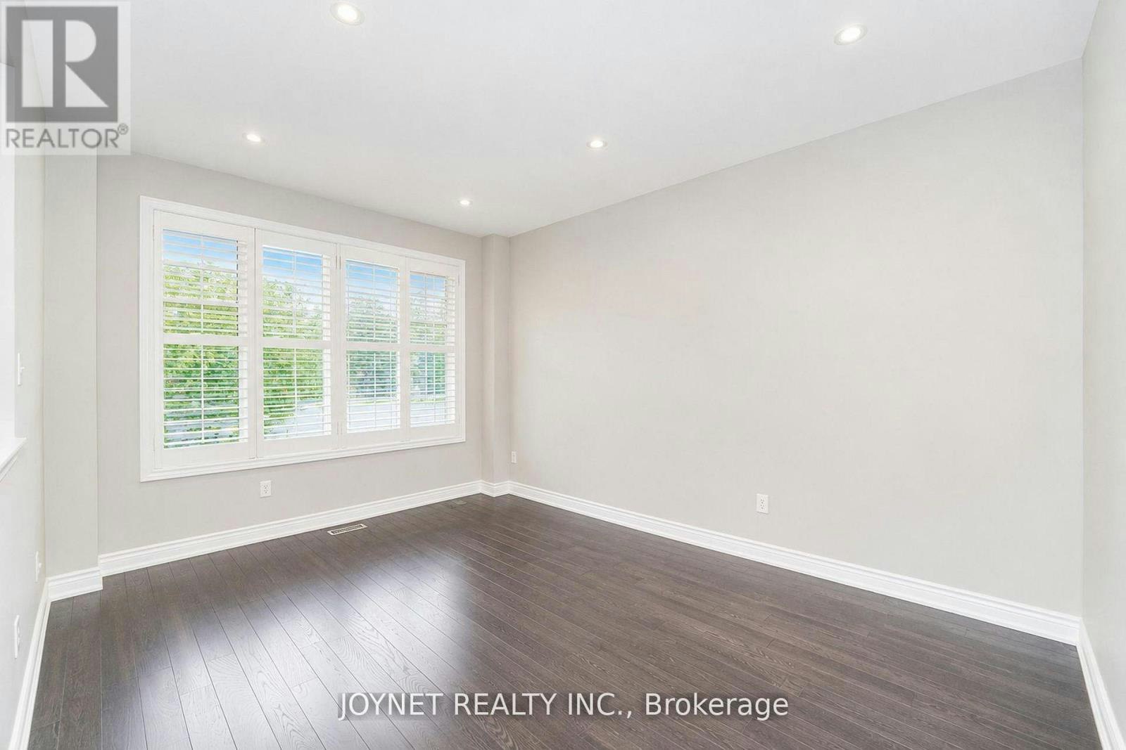 36 Newbridge Avenue, Richmond Hill, ON, L4E 3Z9 - 2