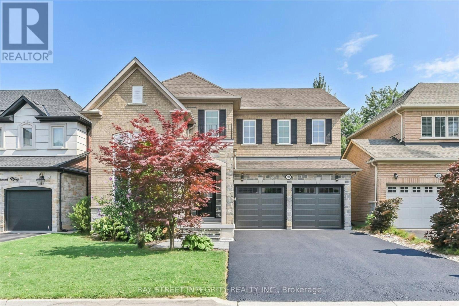 210 Milkweed Way, Oakville, ON, L6L 0A6
