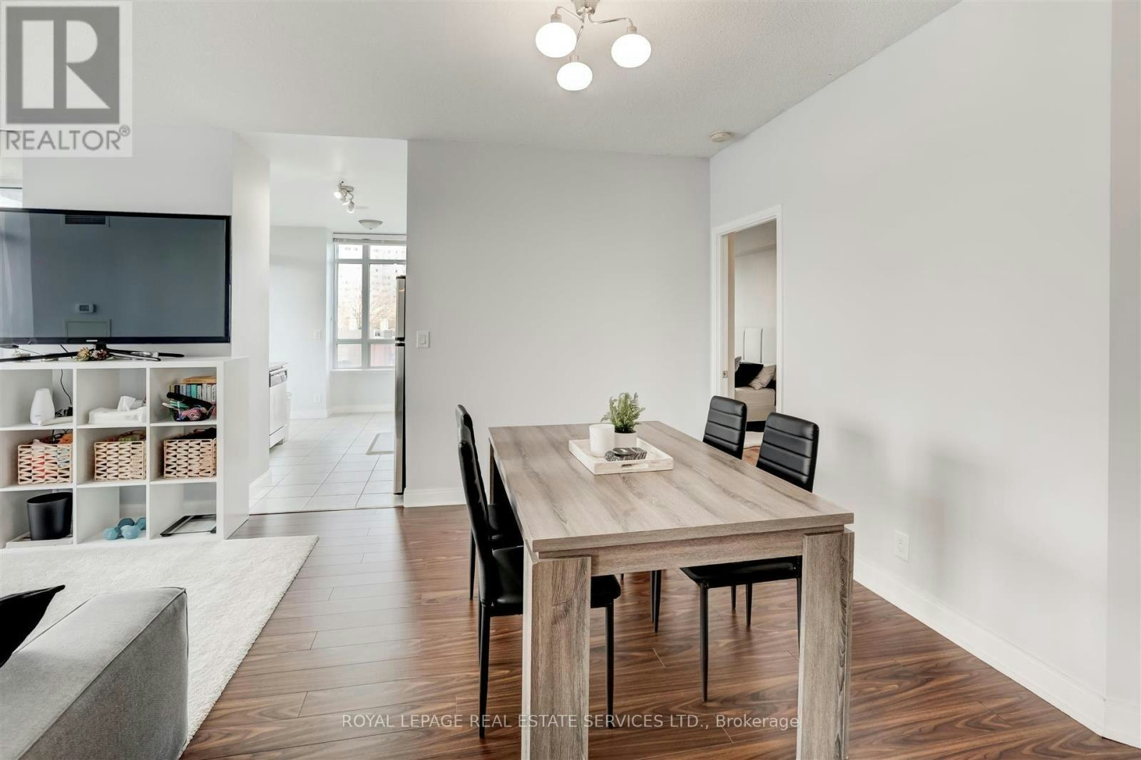 303-80 Absolute Avenue, Mississauga, ON, L4Z 0A5 - 4