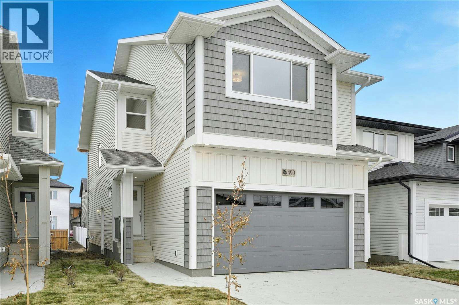 321 Cockcroft Street, Saskatoon, SK, S7V 1Y9