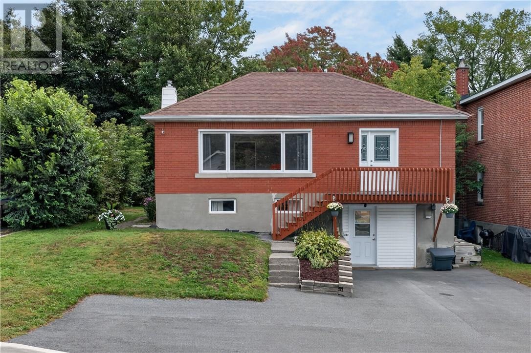 363 Wellington Heights, Greater Sudbury, ON, P3E 3V8