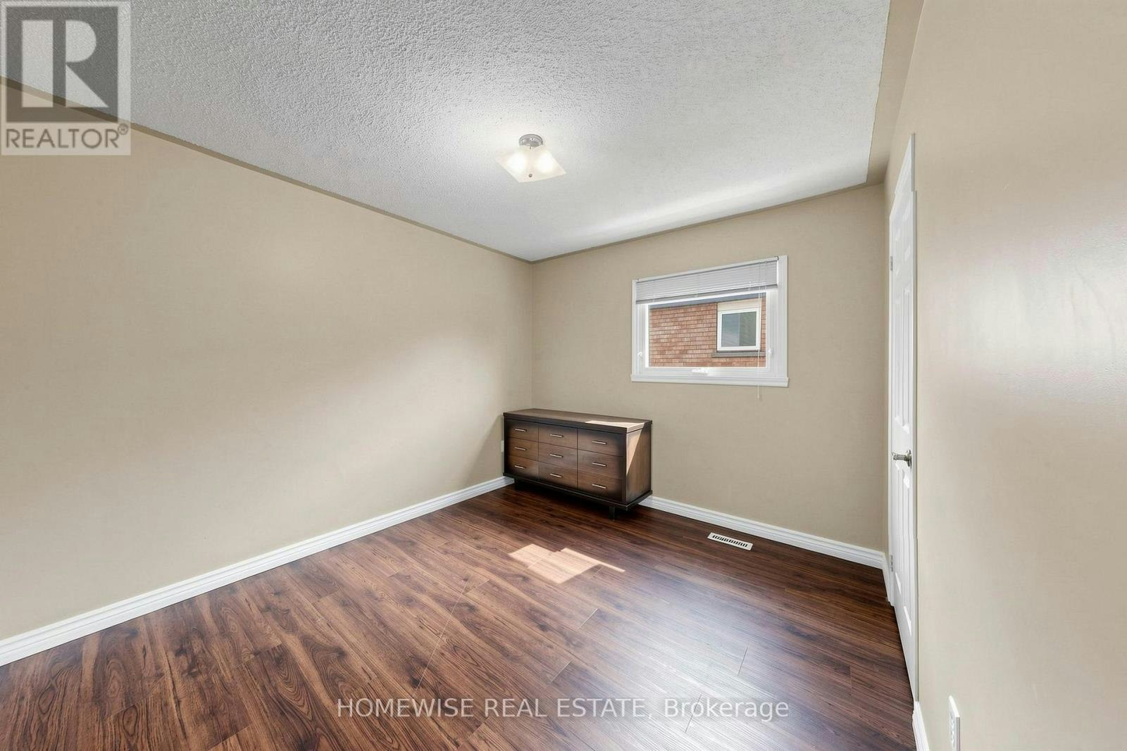 MAIN-11 Briarcliffe Crescent, Vaughan, ON, L4J 7G5 - 31
