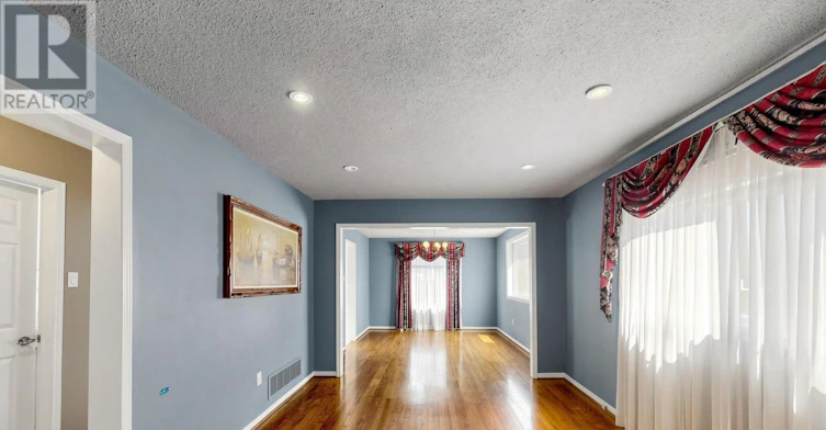 MAIN-11 Briarcliffe Crescent, Vaughan, ON, L4J 7G5 - 8
