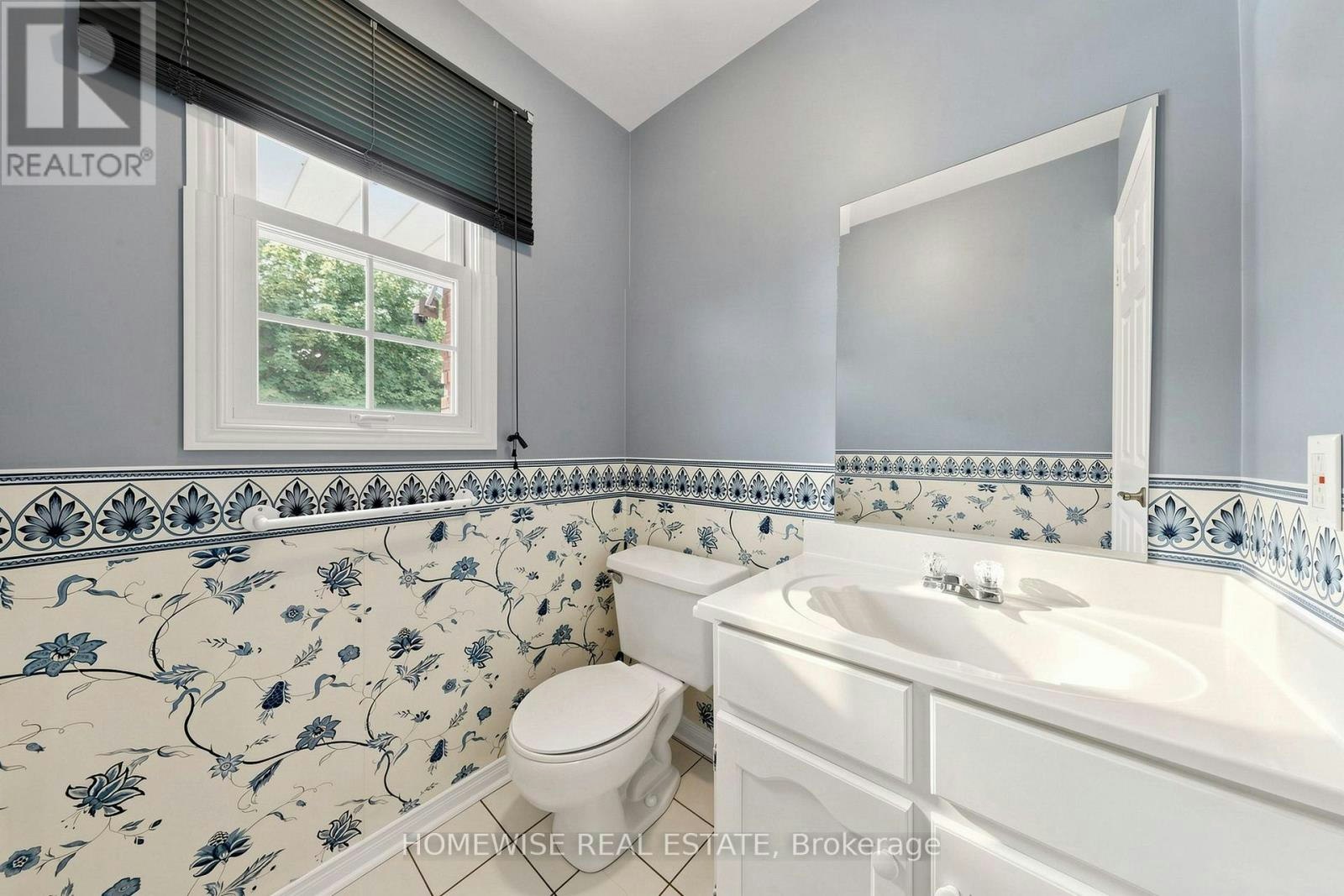 MAIN-11 Briarcliffe Crescent, Vaughan, ON, L4J 7G5 - 17