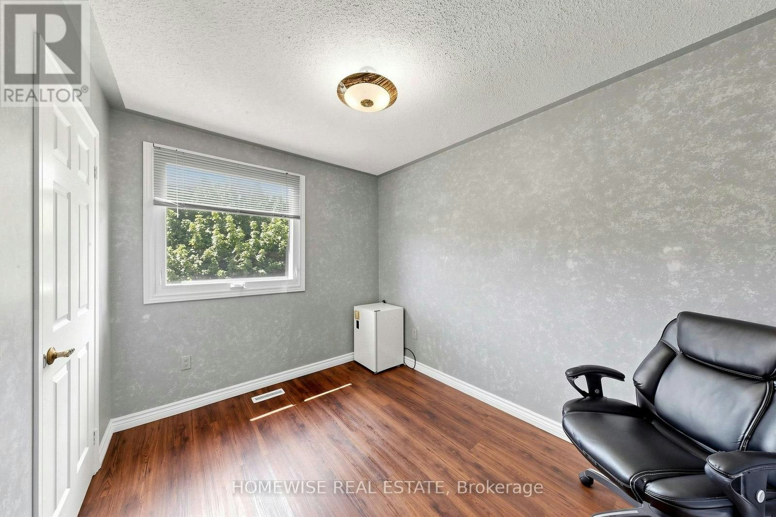 MAIN-11 Briarcliffe Crescent, Vaughan, ON, L4J 7G5 - 32