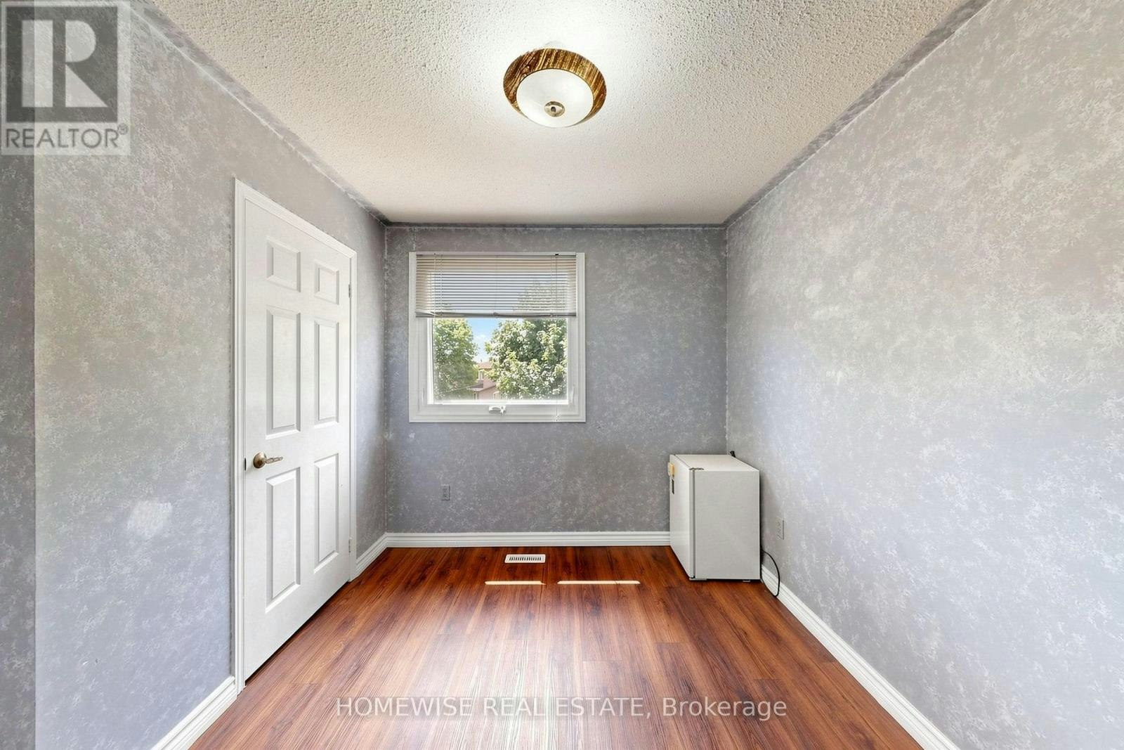 MAIN-11 Briarcliffe Crescent, Vaughan, ON, L4J 7G5 - 33