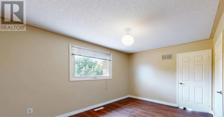 MAIN-11 Briarcliffe Crescent, Vaughan, ON, L4J 7G5 - 28