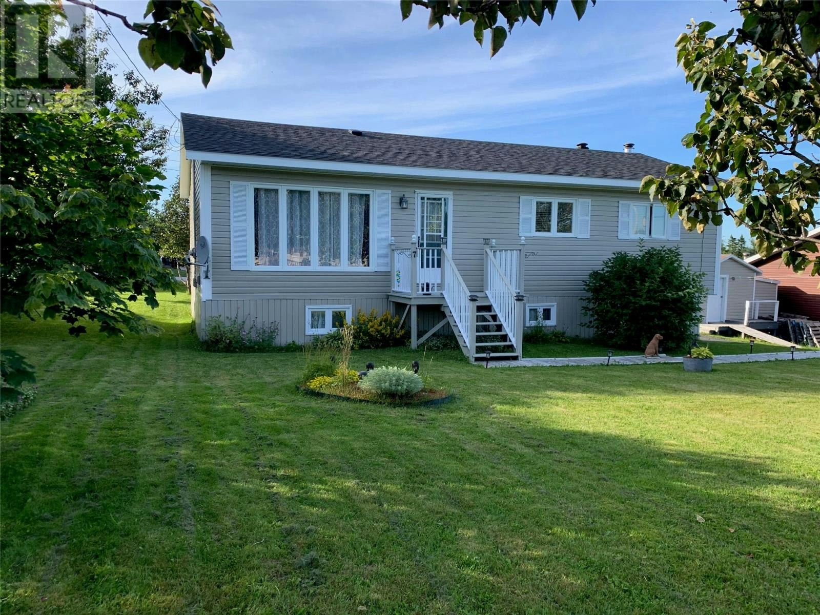 7 Bayview Road, St. Anthony, NL, A0K 4T0