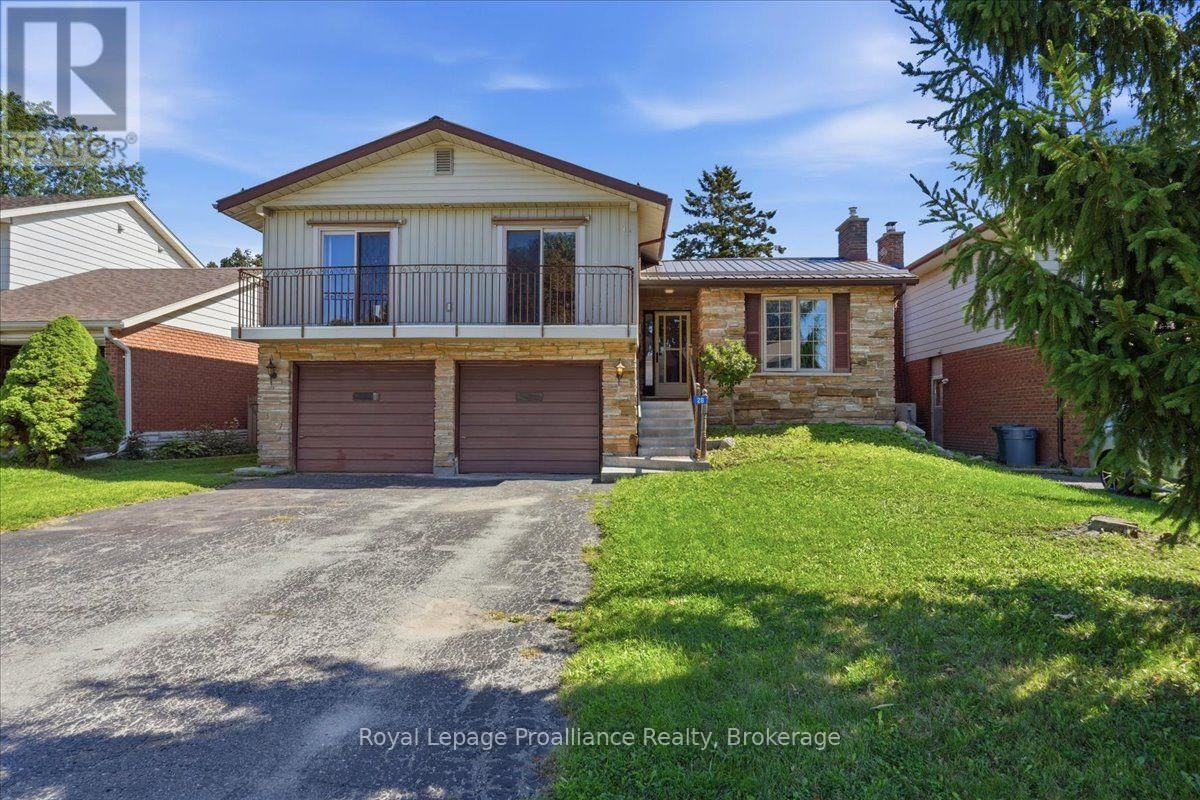 28 Kensington Crescent, Belleville, ON, K8P 4T3