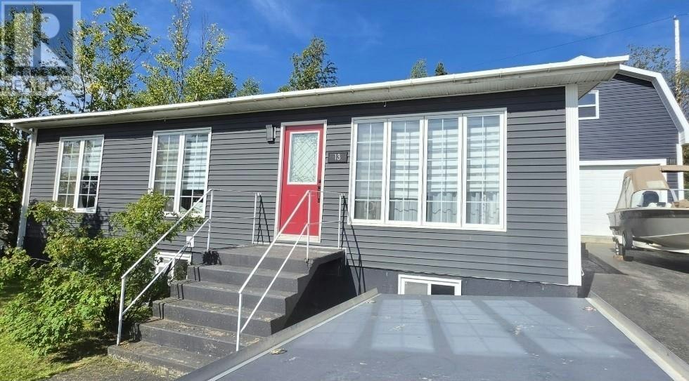 13 Gilbert Street, Wabush, NL, A0R 1B0