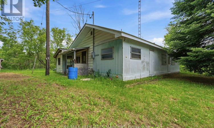 1195 Thompson Road