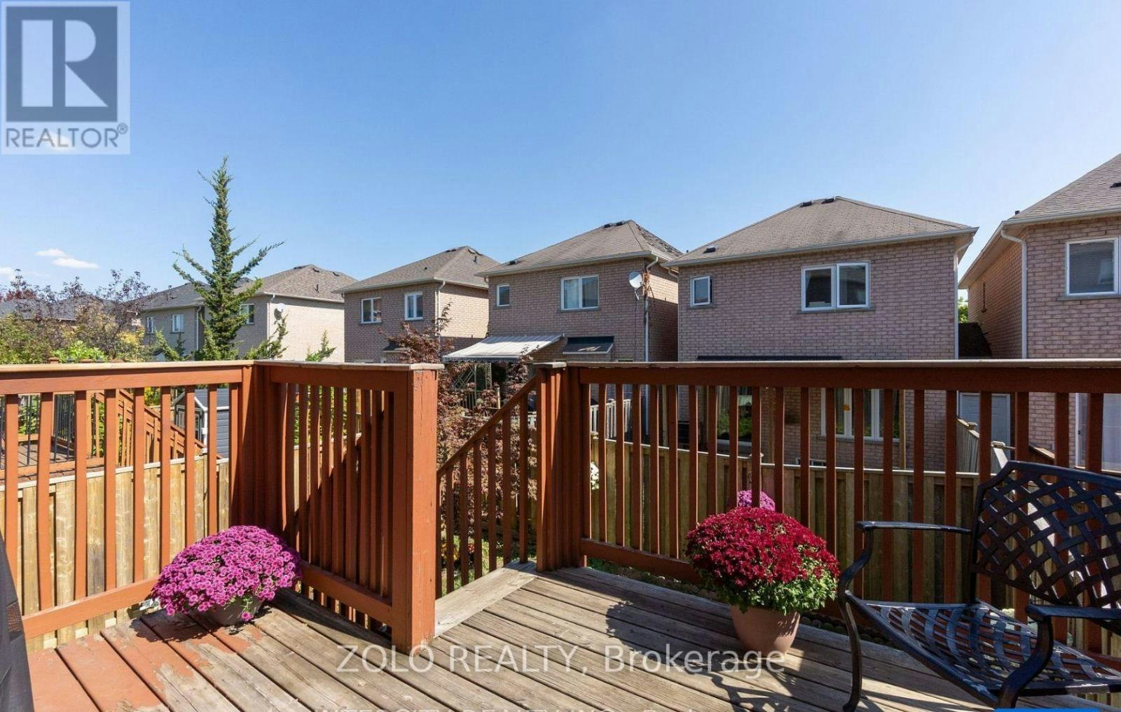 33 Walkview Crescent, Richmond Hill, ON, L4E 4H5 - 20