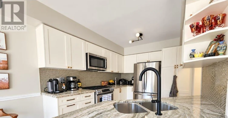 33 Walkview Crescent, Richmond Hill, ON, L4E 4H5 - 8