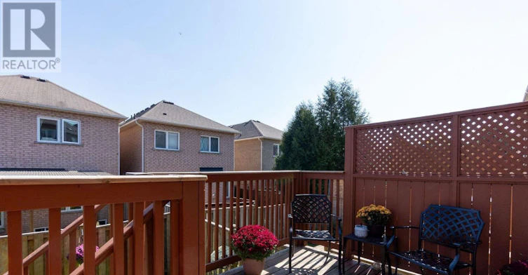 33 Walkview Crescent, Richmond Hill, ON, L4E 4H5 - 18