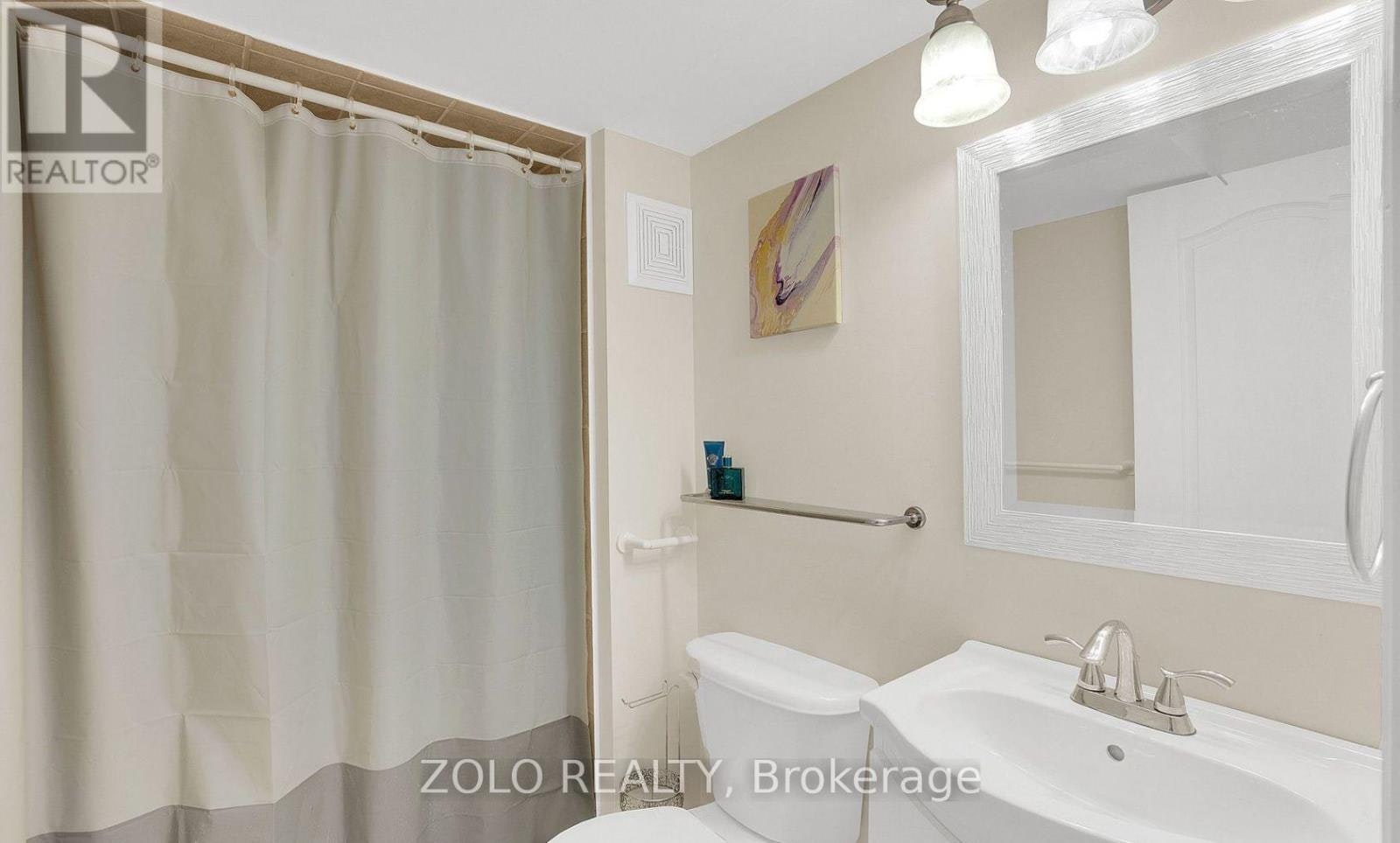 33 Walkview Crescent, Richmond Hill, ON, L4E 4H5 - 17