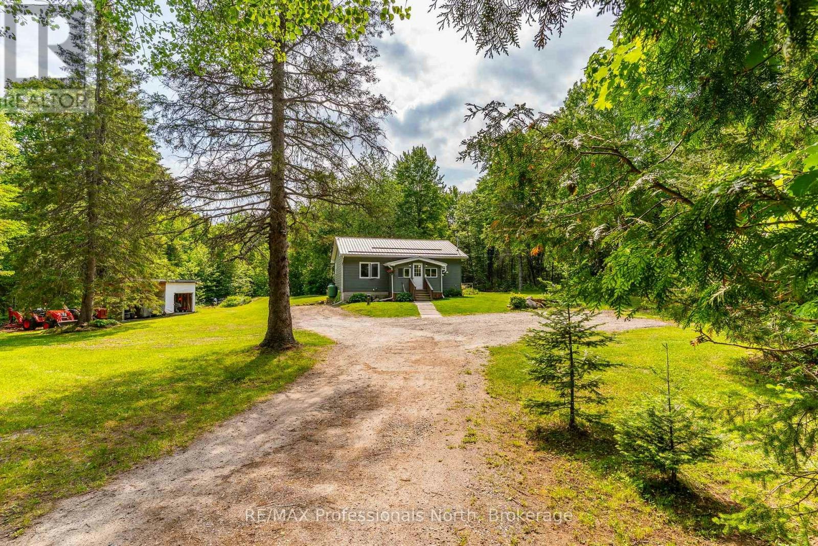 17900 118 Highway, Highlands East, ON, K0L 2Y0