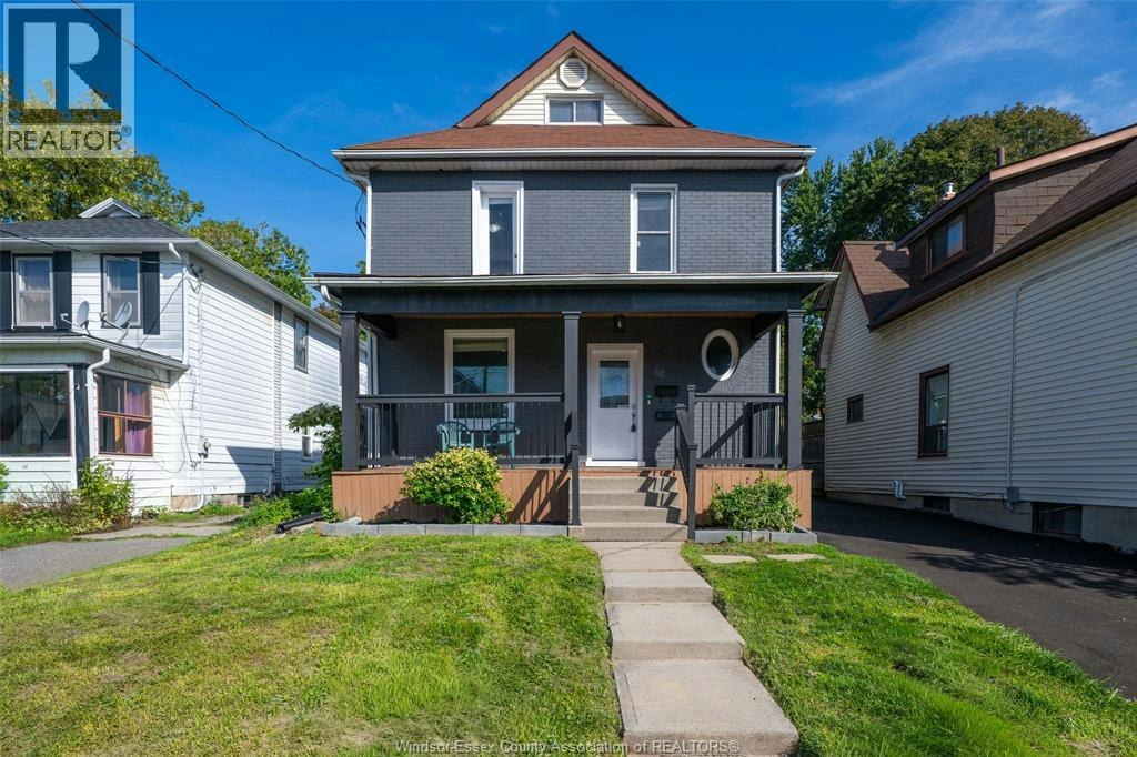 48 Brock Street East, Oshawa, ON, L1G 1P9