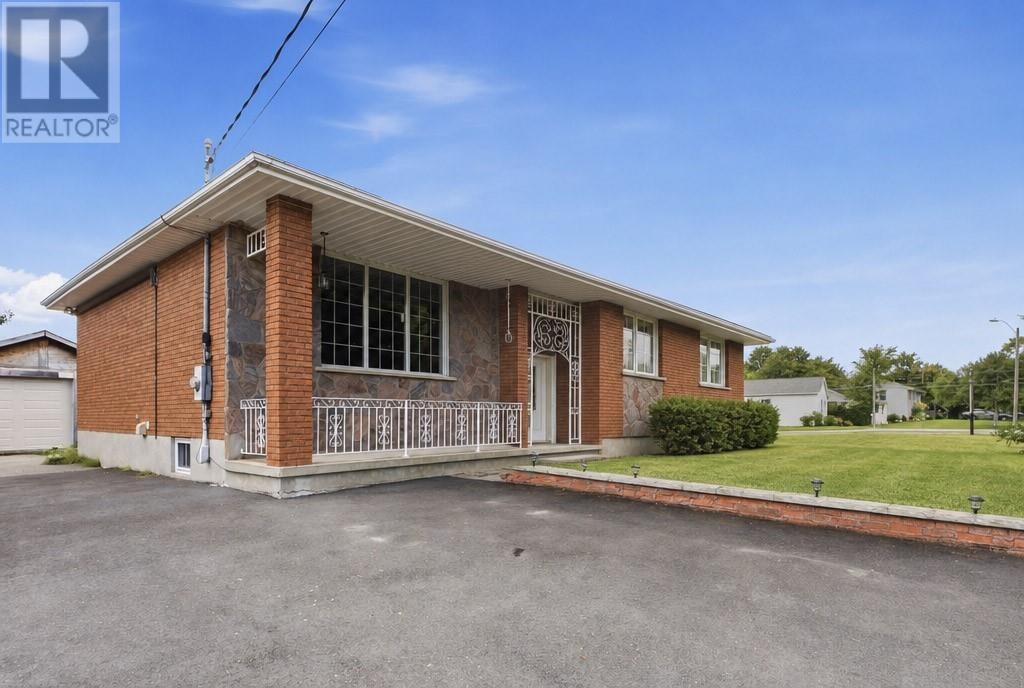1803 Pierre Street, Greater Sudbury, ON, P3N 1C3