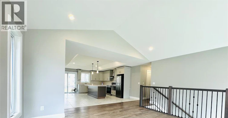 4407 Belmont Avenue, Lakeshore, ON, N0P 1J0 - 5